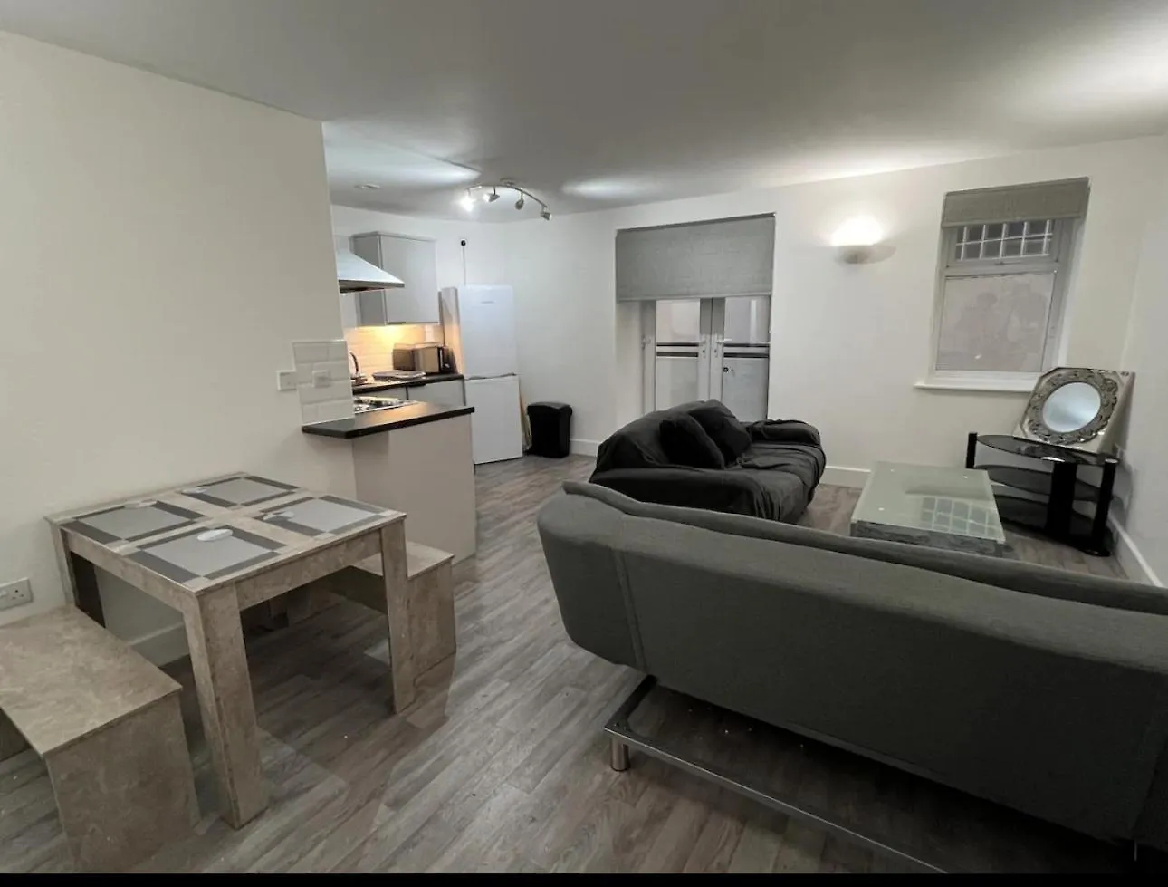 Cardiff City Centre Apartment