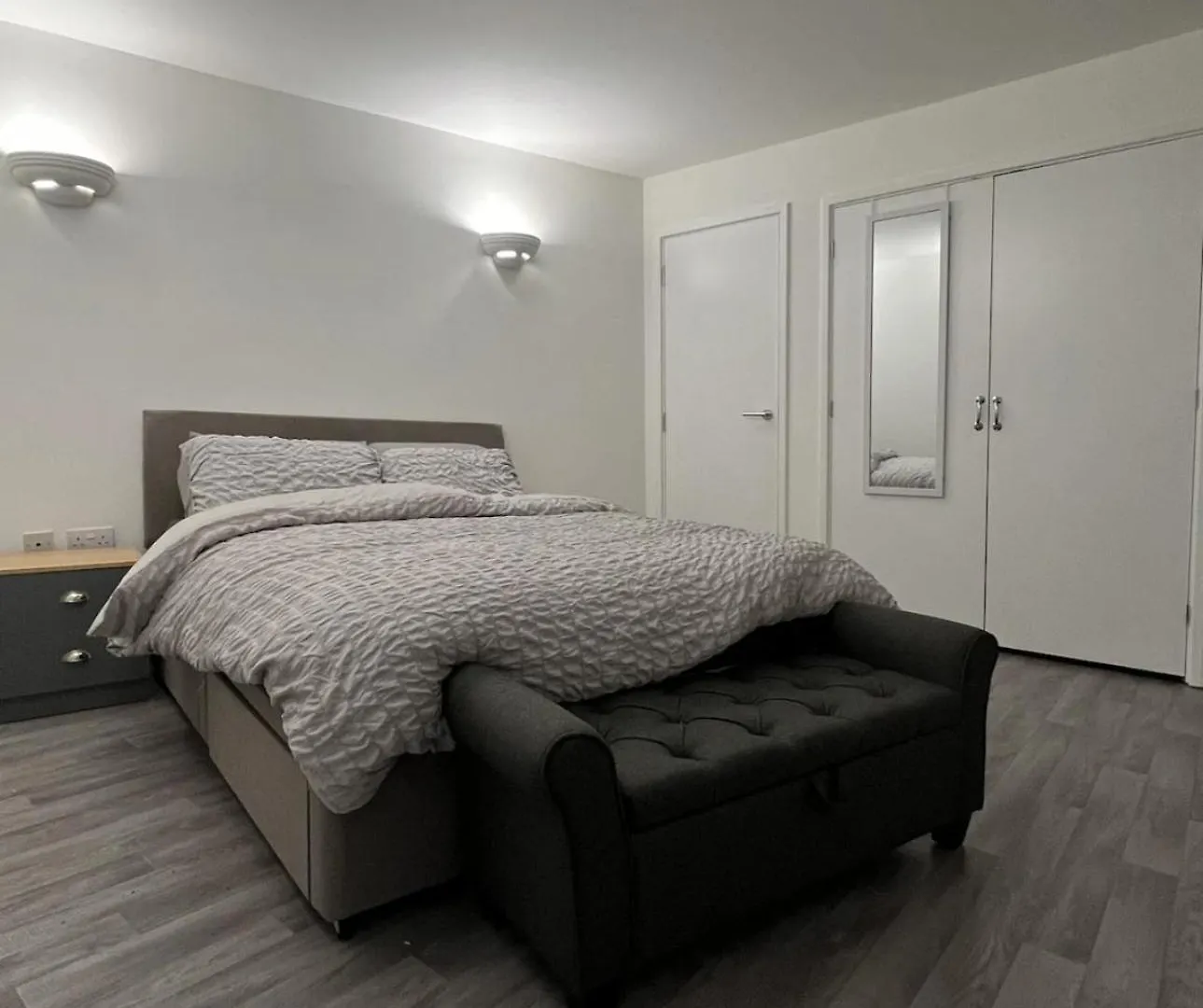 Cardiff City Centre Apartment